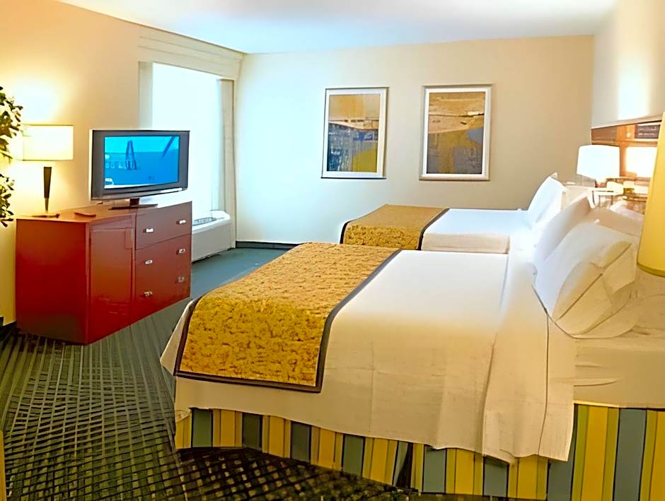 Courtyard by Marriott Hadley Amherst