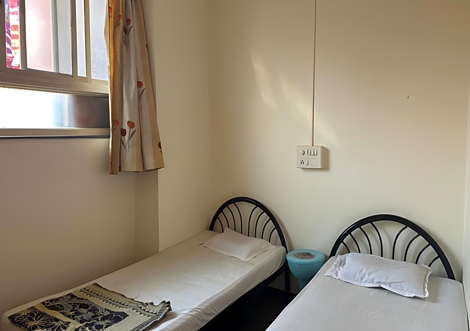 Hotel Sarang Lodging and Boarding