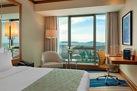 Deluxe Room with King Size Bed,Sea View