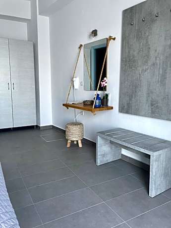 Standard Double Room with Caldera View