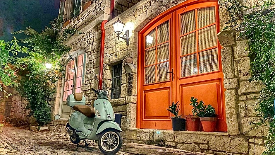 Oberj d'Azur Alacatı