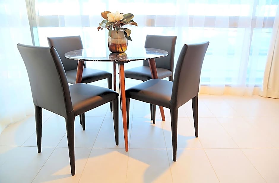 Alex Perry Hotel & Apartments