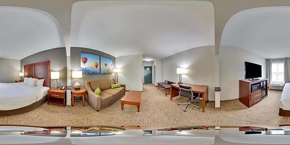 Clarion Pointe Apex - Holly Springs