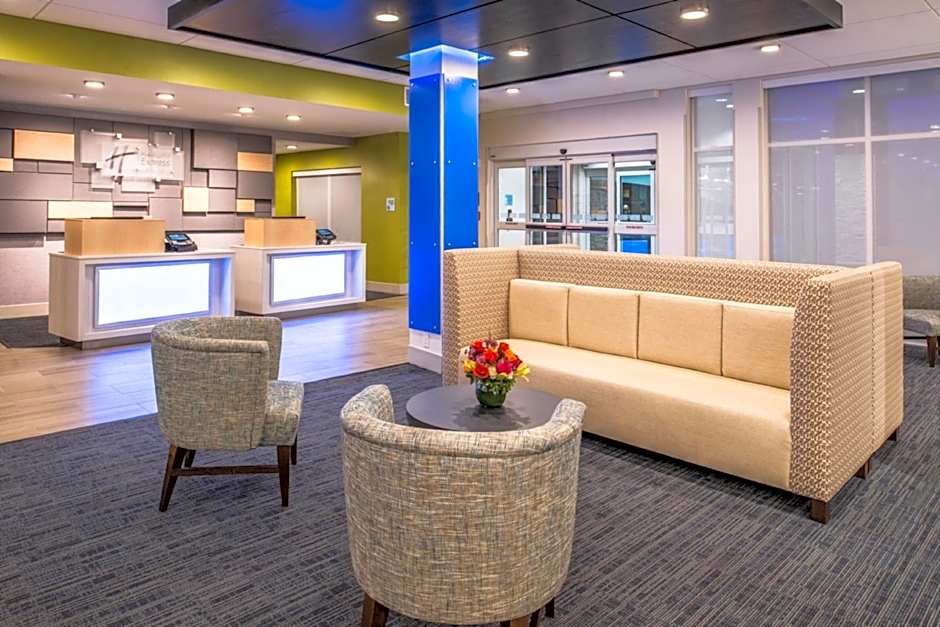 Holiday Inn Express & Suites Tampa North - Wesley Chapel By IHG