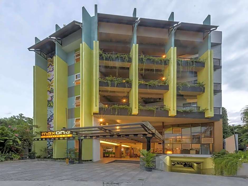 Nikhila Seminyak