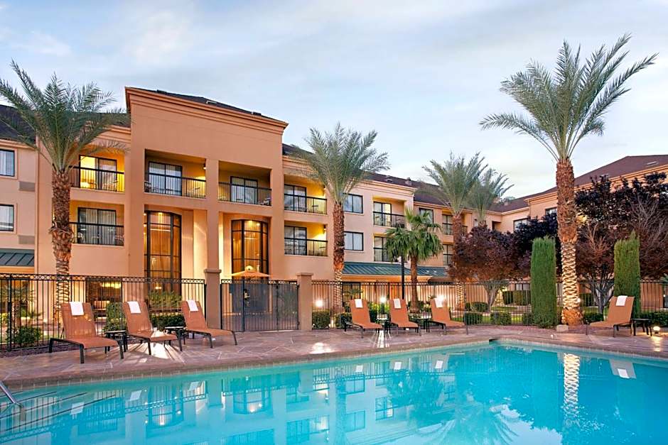 Sonesta Select Las Vegas Summerlin
