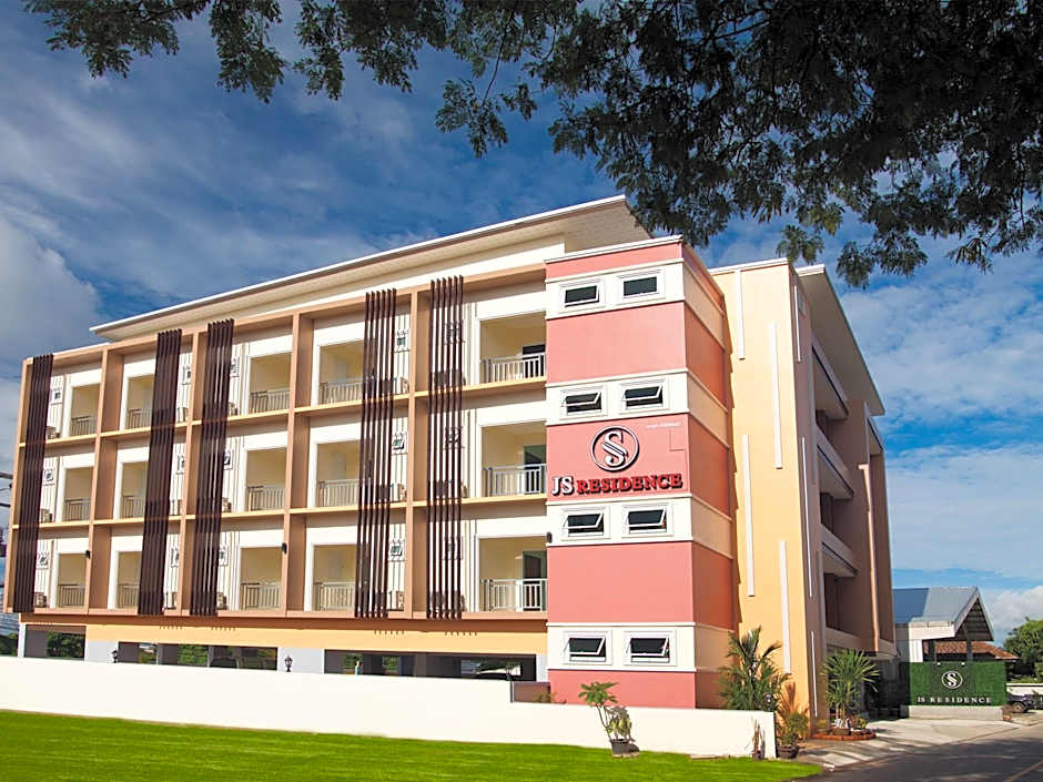Photo 1 of 50 of JS Residence Krabi