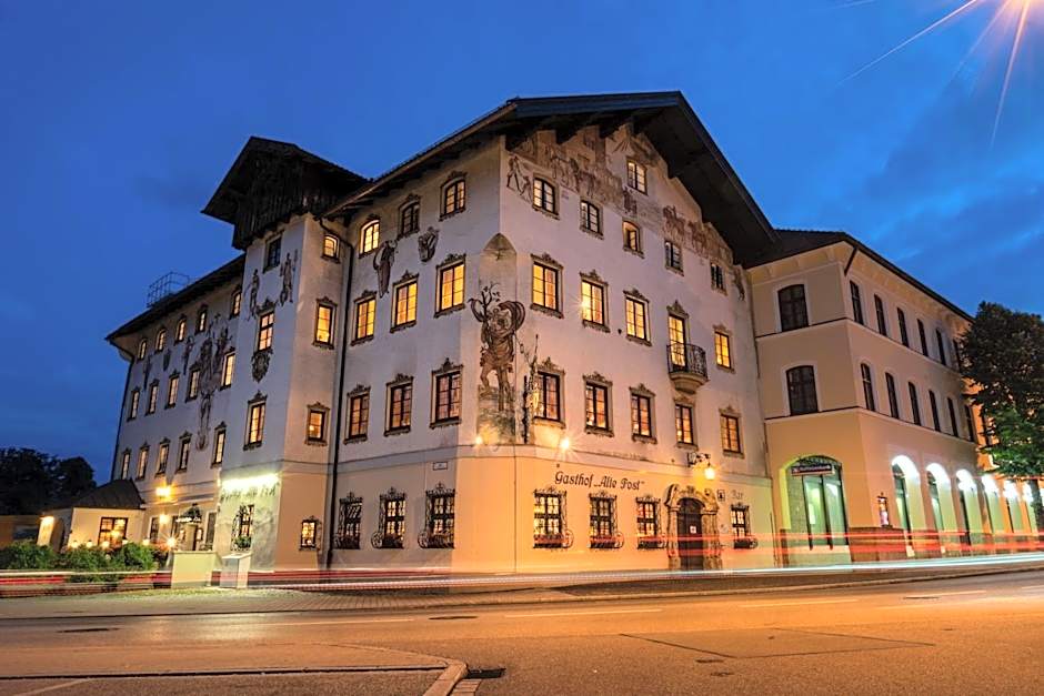Hotel Gasthof Alte Post Holzkirchen