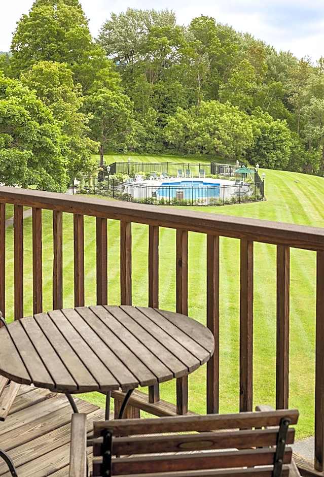 Fairbanks Inn