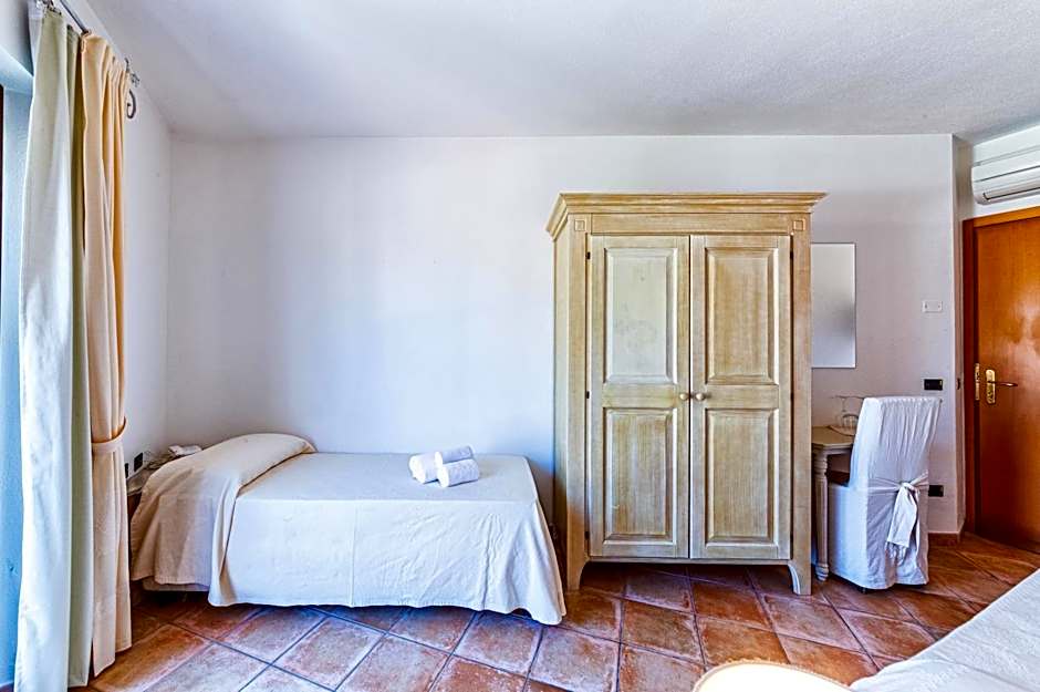 Hotel il faro di Molara