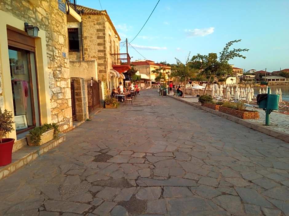 Ostria Maisonettes and Studios