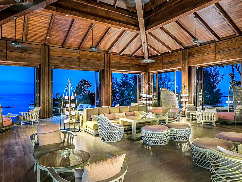 Pullman Phuket Arcadia Naithon Beach Resort
