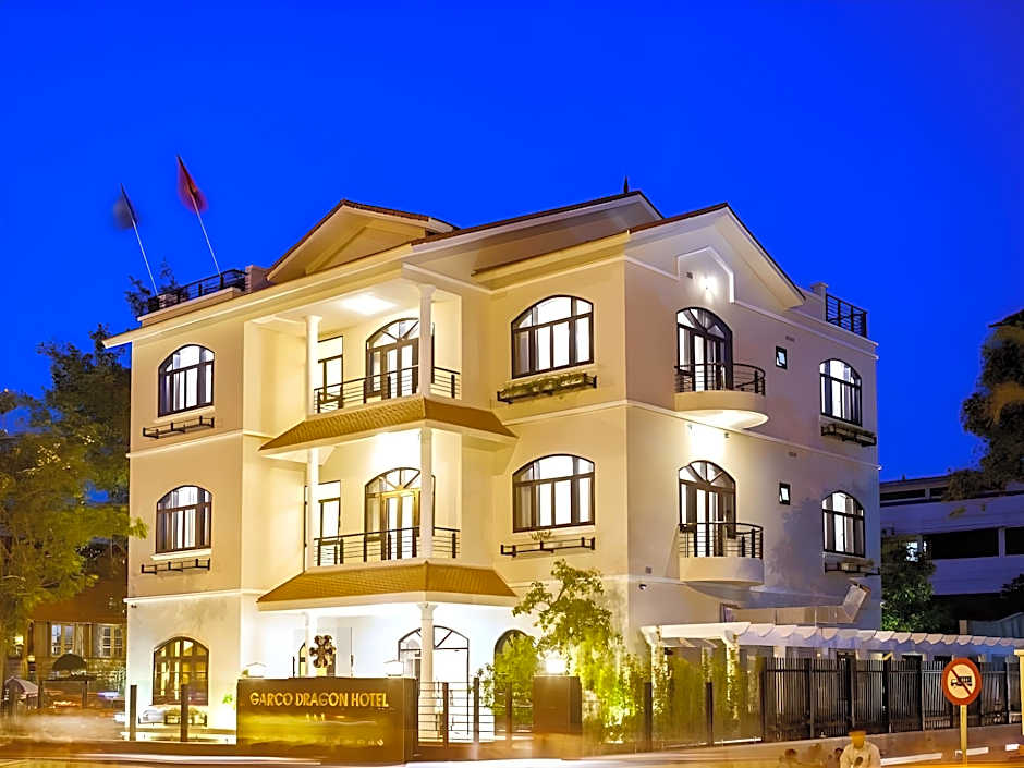 Garco Dragon Hotel
