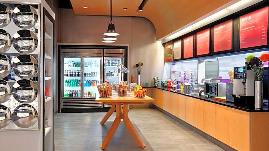 Aloft Calgary University