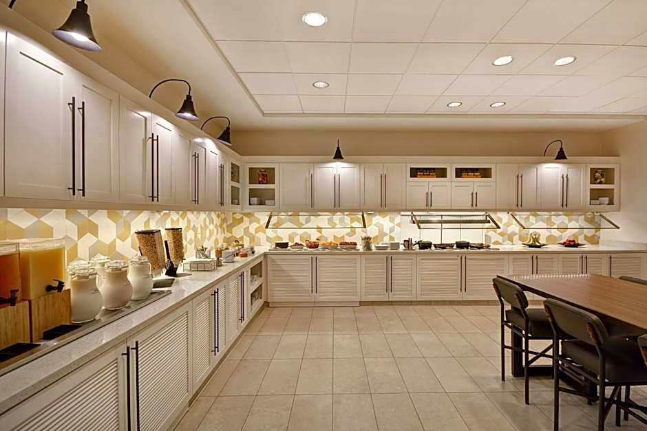 Hyatt Place Fresno