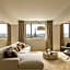 Hyatt Regency Paris Etoile