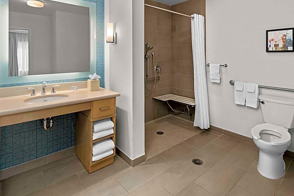 Homewood Suites by Hilton Anaheim Resort