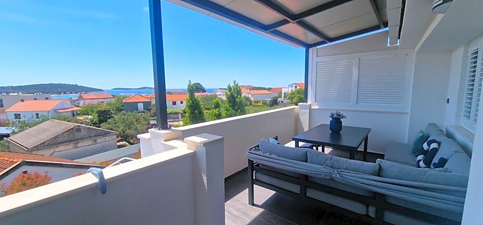 Apartments CVITA Holiday