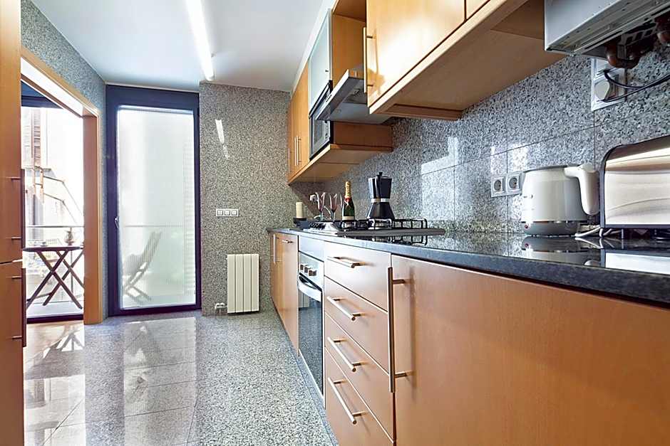 Apartment Barcelona Rentals - Sarria Apartments Near Center