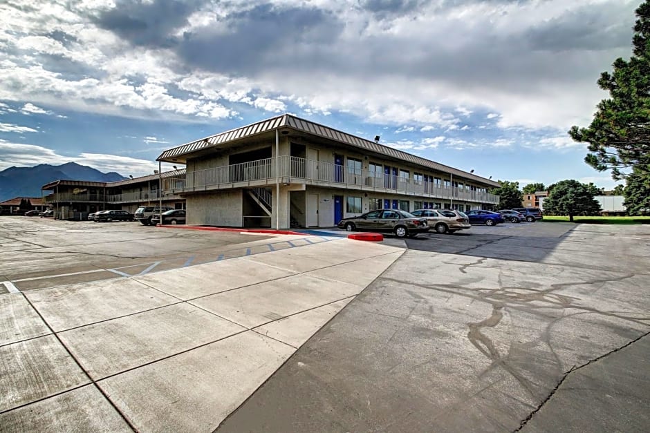 Motel 6-Midvale, UT - Salt Lake City South