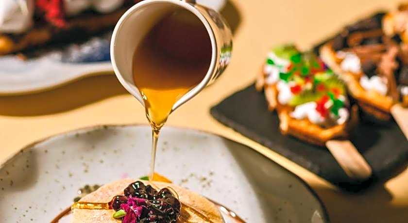 Hyatt Centric Candolim Goa