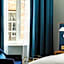 Sapphire House Antwerp, Autograph Collection