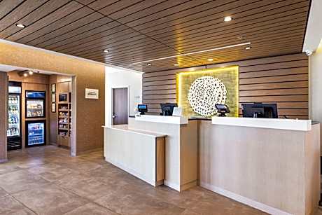 Fairfield by Marriott Inn & Suites San Francisco Airport Oyster Point Area