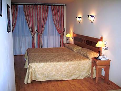 Double Room with Extra Bed