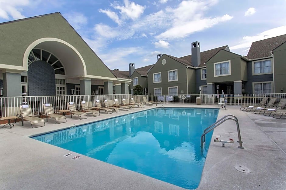 Homewood Suites by Hilton Savannah