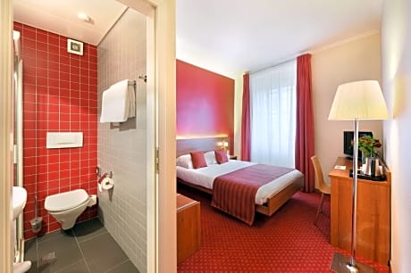 Classic Double or Twin Room (2 Twin Beds)