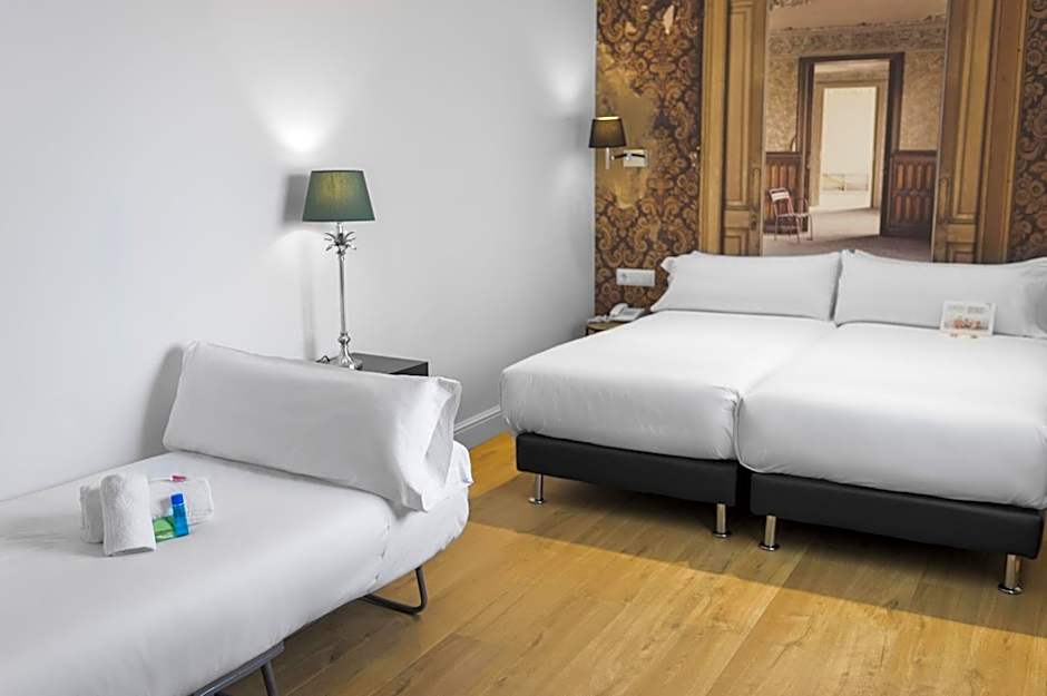 Mesón Castilla Atiram Hotels