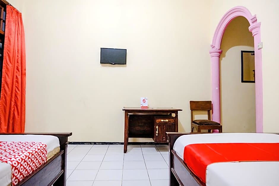 OYO 1984 Hotel Istana Family Syariah