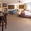 Paynesville Inn and Suites