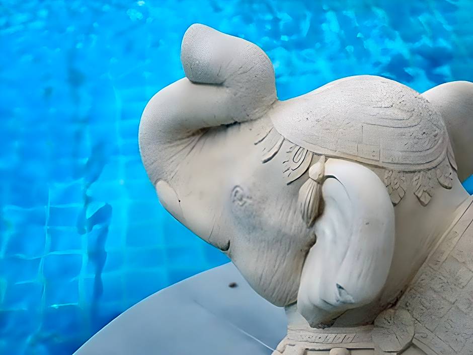 Baan Jeen Hotel Samroiyod Beach