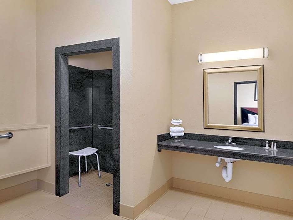 Baymont Inn Suites Marrero La – Marrero, LA