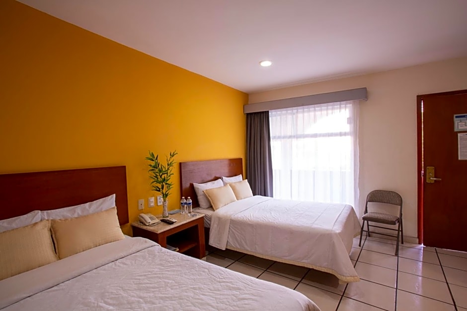 Hotel Arcos Aeropuerto