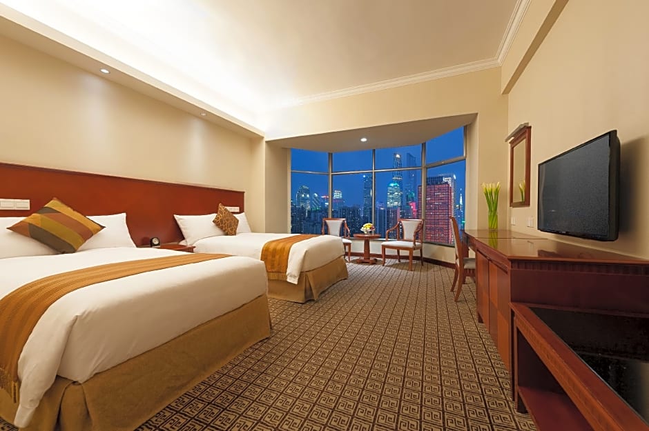 Ramada Pearl