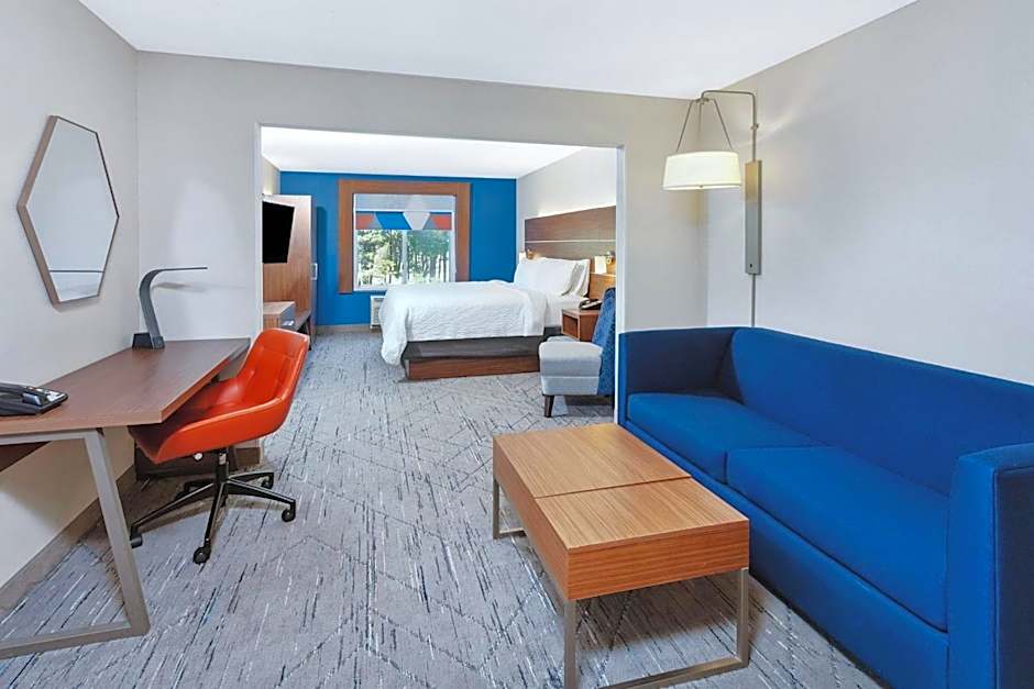 Holiday Inn Express Hotel & Suites Urbana-Champaign-U of I Area By IHG