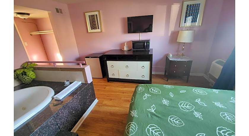 OYO Hotel Edgebrook Chicago North Shore