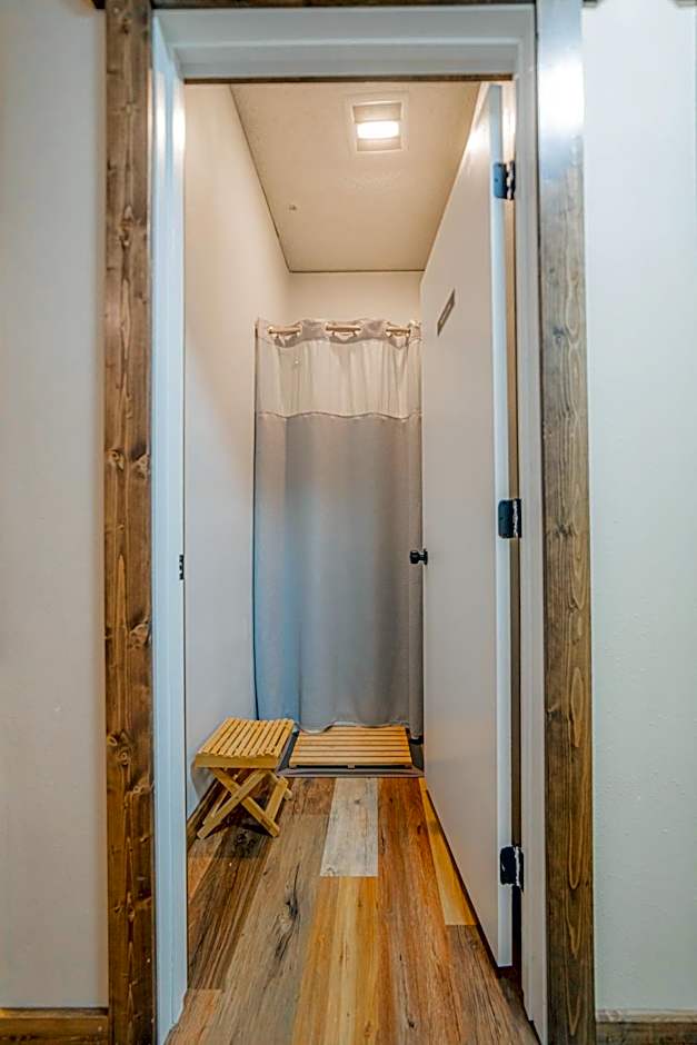 Pintler's Portal Hostel