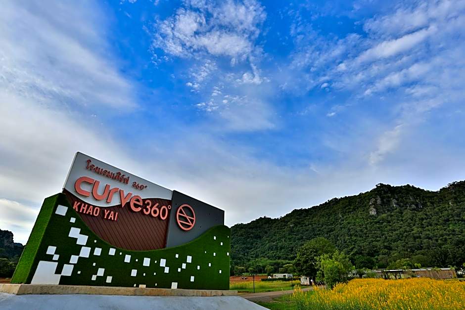 Curve360 Hotel Khao Yai