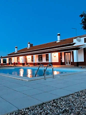 Monte da Floresta B&B