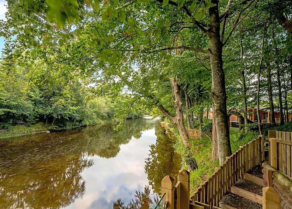 Gadgirth Estate Lodges