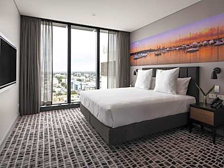 Executive King Suite