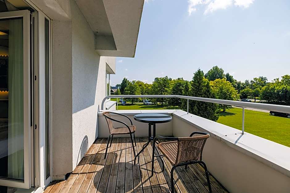 Hestia Hotel Strand