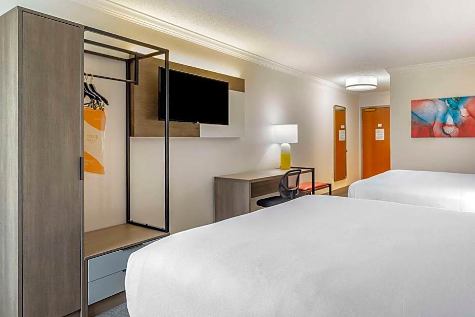 Comfort Inn & Suites