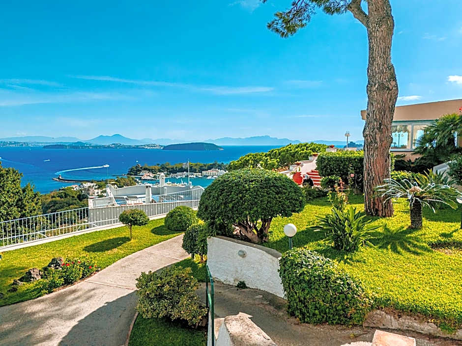 Hotel Villa Ireos
