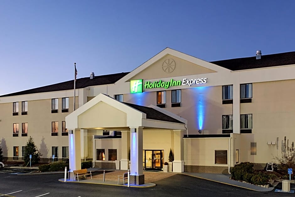 Holiday Inn Express Metropolis