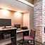 La Quinta Inn & Suites by Wyndham San Antonio Downtown