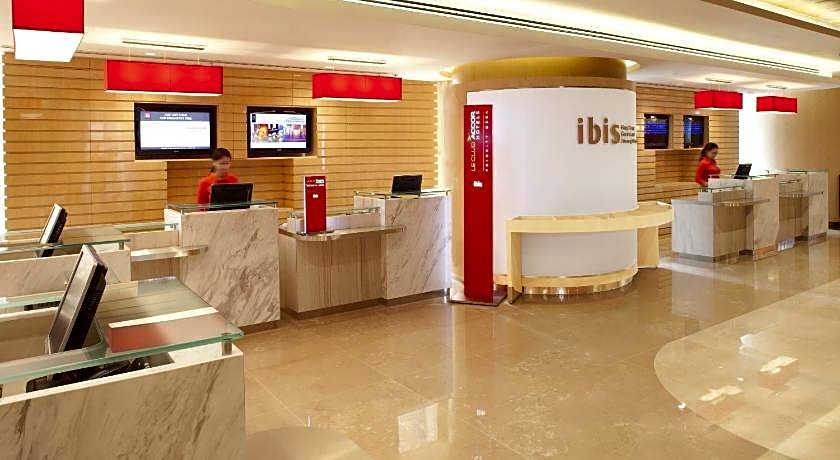 Ibis Hong Kong Central & Sheung Wan Hotel